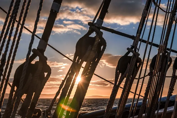 Morgenster at sunset on the ocean